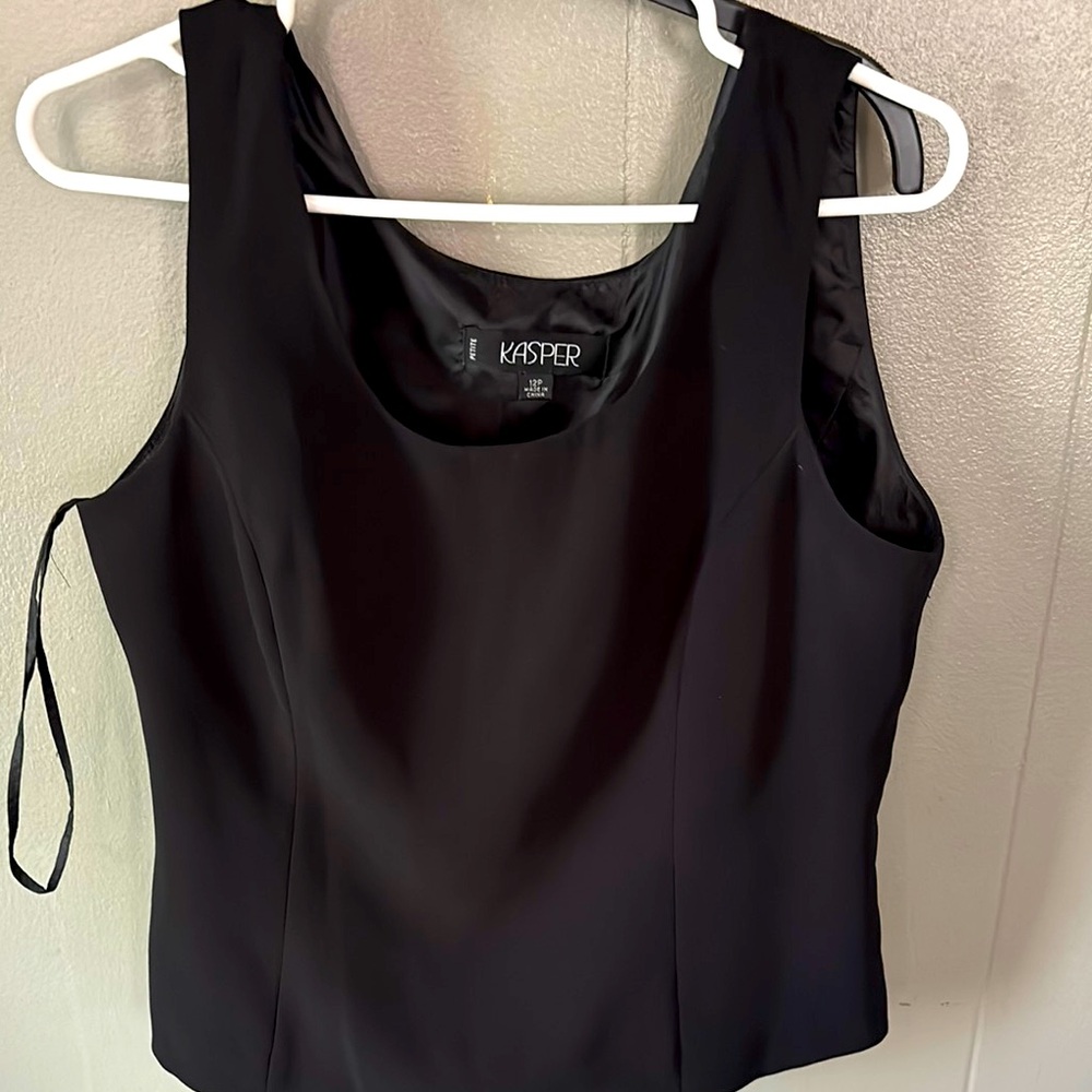 Kasper Black Fitted Sleeveless Tank Top